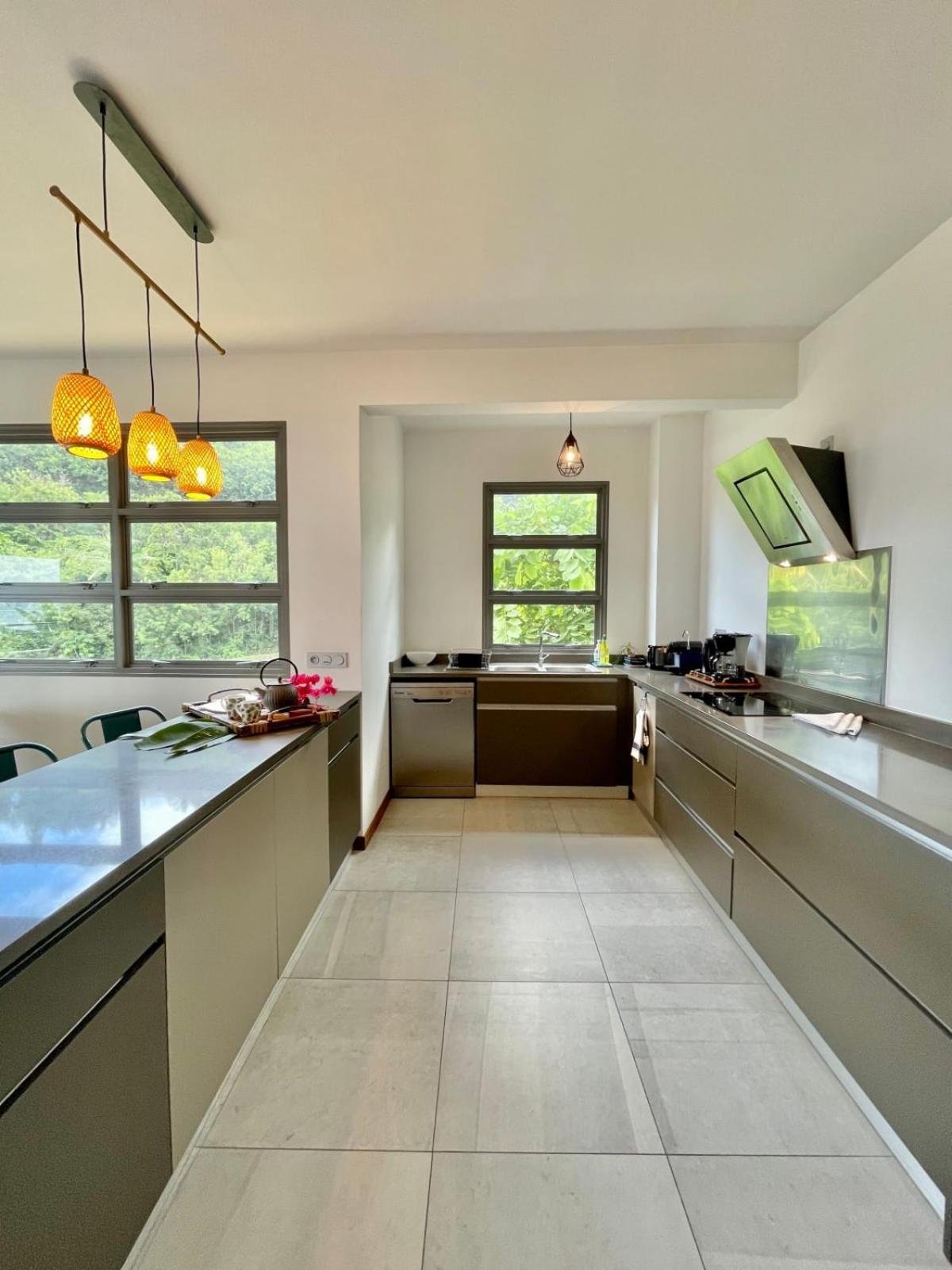 Manuia Luxury Apartment - Tahiti Punaauia -Wi-Fi Netflix Pool & Gym المظهر الخارجي الصورة